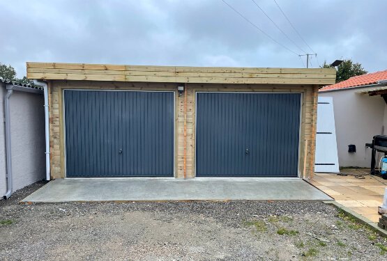 Double garage bois modern